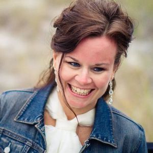 Meet your Posher, Eileen